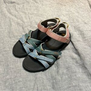 Teva Tirra Light Earth Multi Strappy Trail Hiking Sandals 8.5 Gorpcore Outdoor